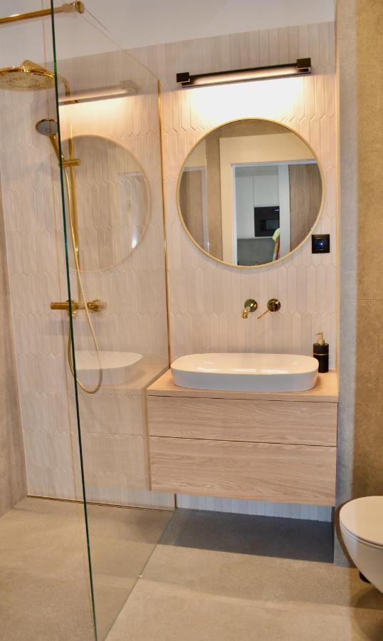 Plac Unii Gold Apartment Gdynia Exterior photo